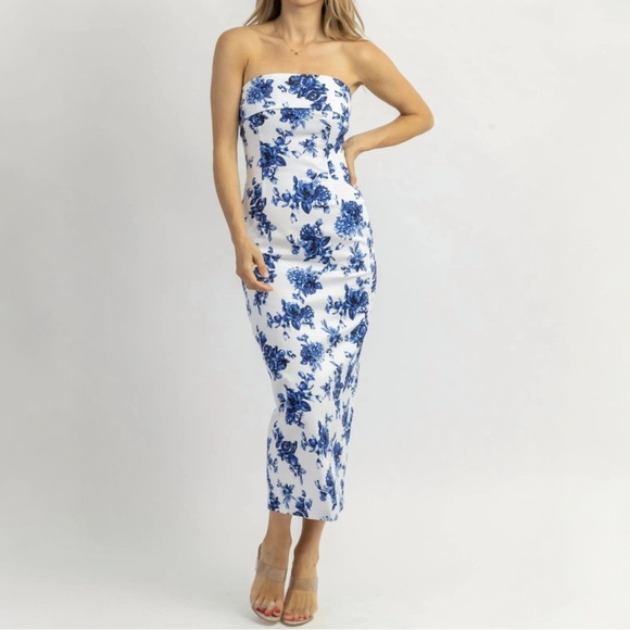 Mable Dresses & Skirts - NWT MABLE Strapless Floral Midi Dress Size M (4/6) Blue White Lined Back Zip
